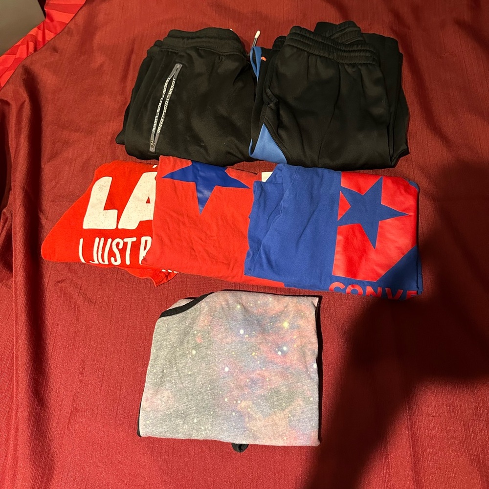 Bundle of kids used clothes size 13-15 boys tees tank and trackpants streetwear